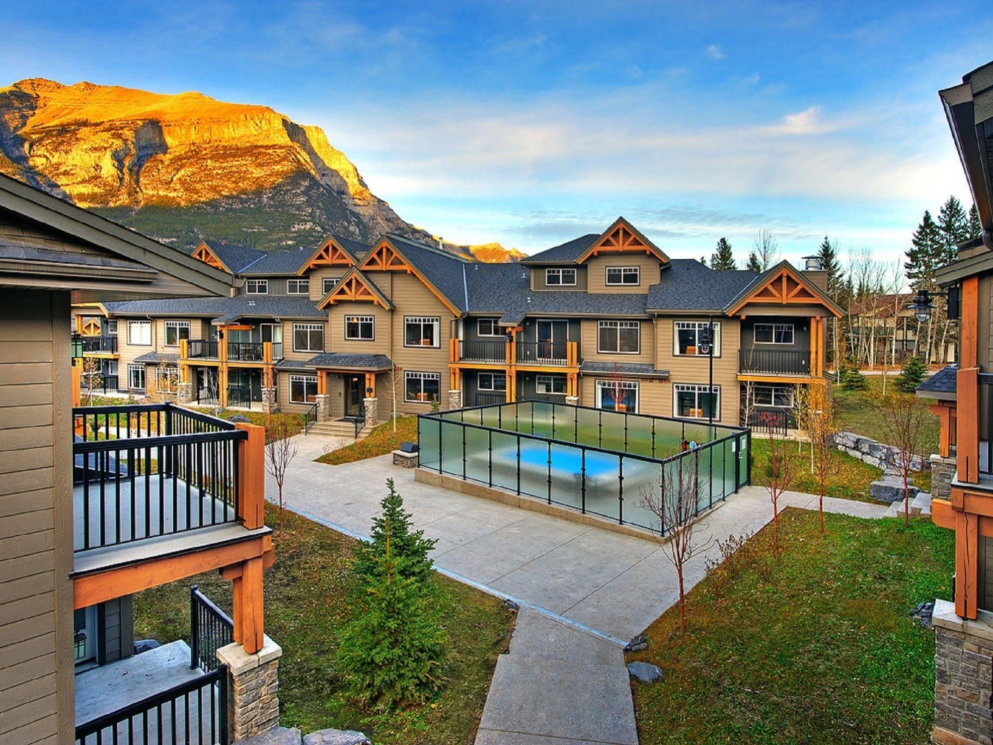 Copperstone Resort By Clique Canmore Exteriér fotografie